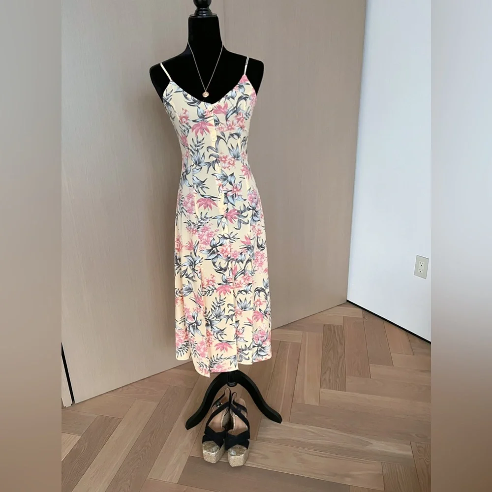 H&M Floral Midi Summer Button Dress - Picture 2 of 4